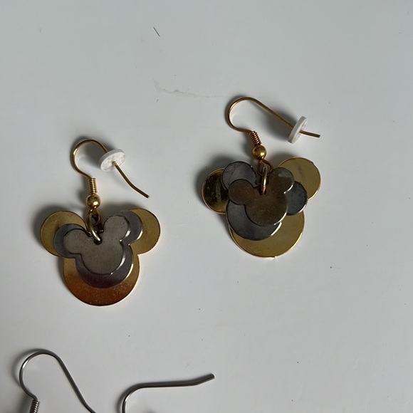 Mickey Mouse!! - Picture 3 of 5